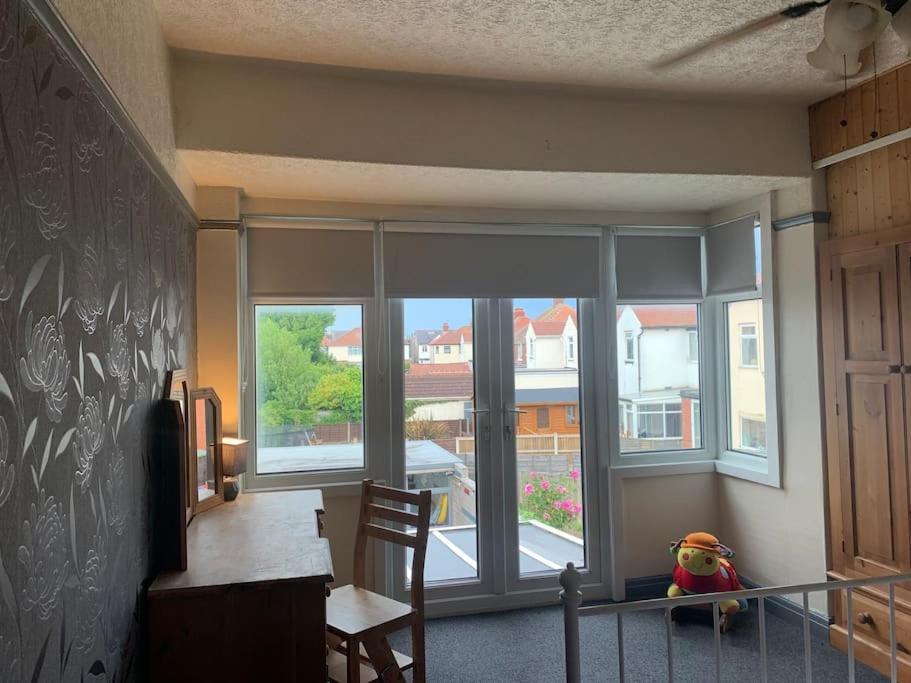 Family Holiday Home Blackpool Luaran gambar